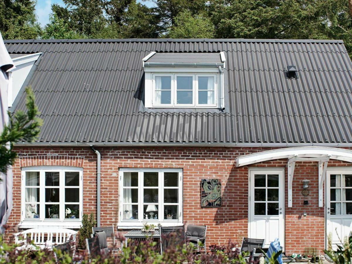 4 Person Holiday Home In Nex Langedeby Esterno foto